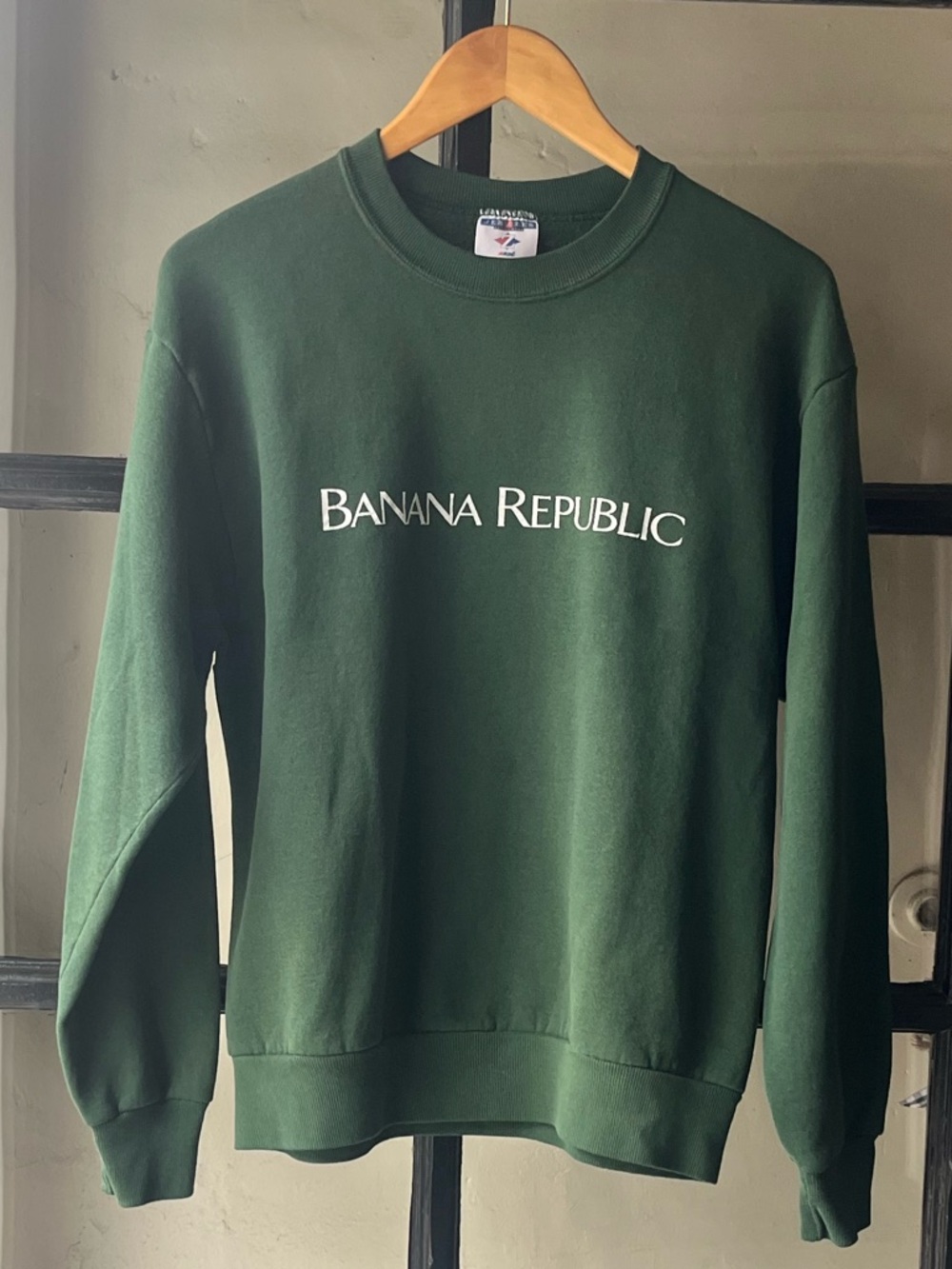 Vintage 90’s Y2K Banana Republic Green Sweatshirt